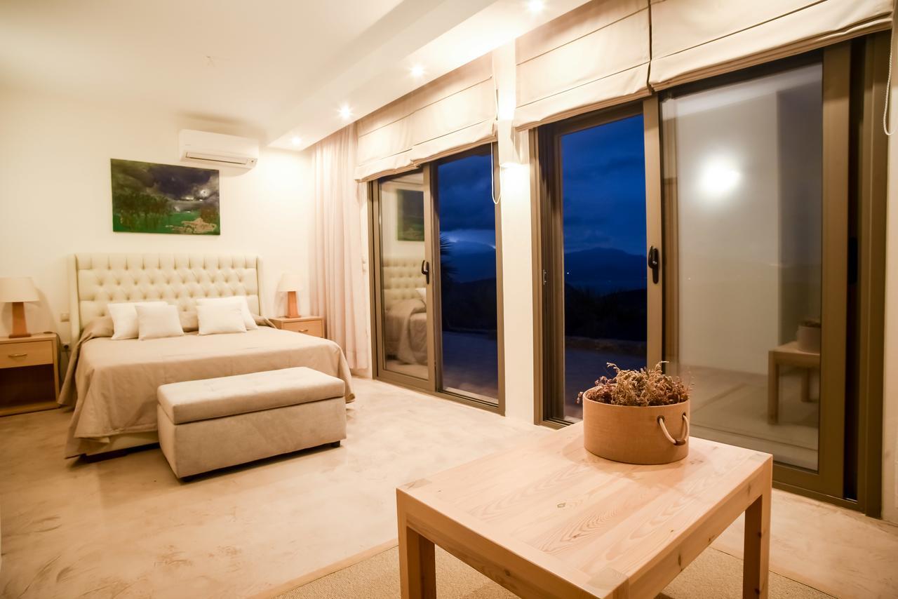 Evexia Villa Tholos  Exterior photo
