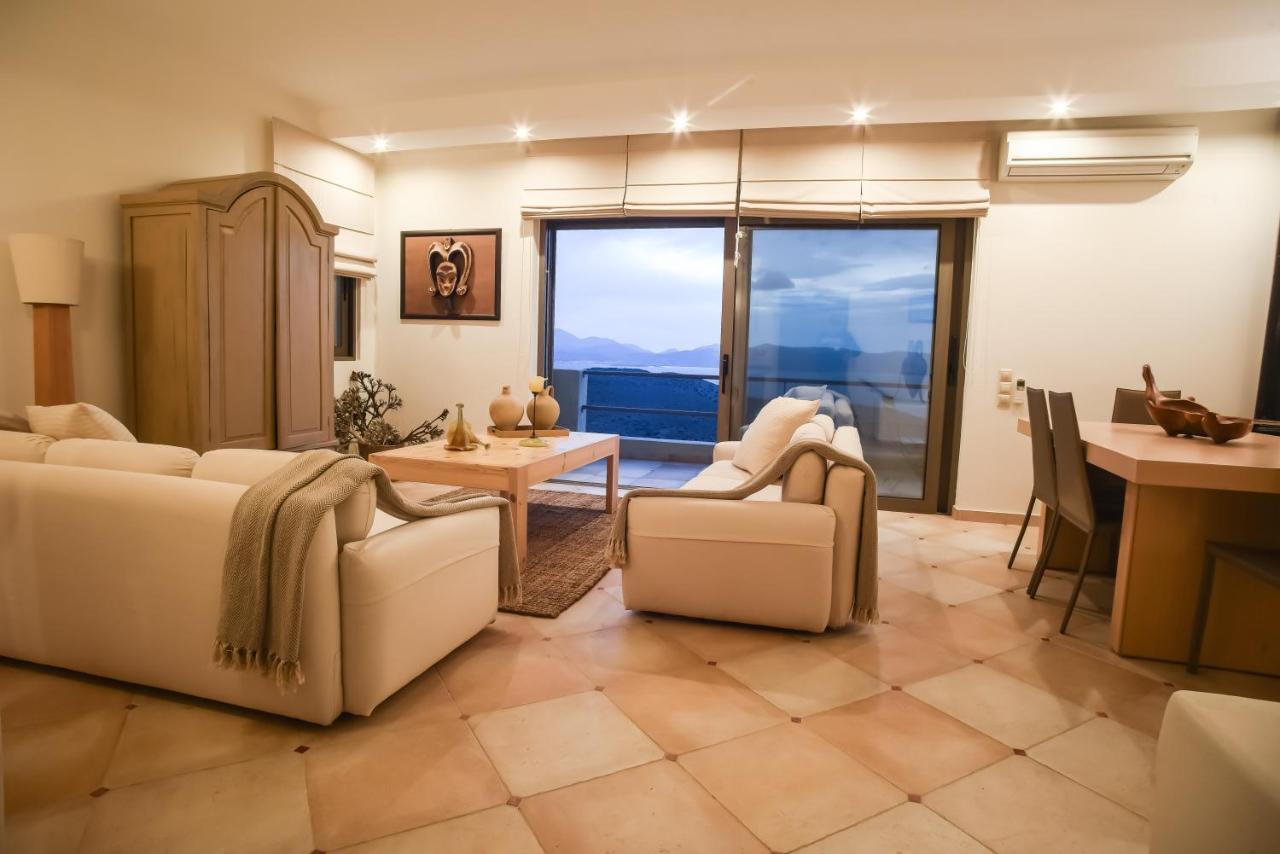 Evexia Villa Tholos  Exterior photo